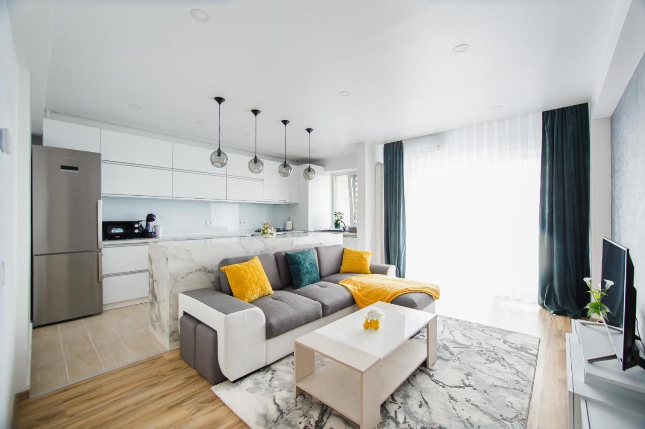 Appartement Elegant & Spacious - Oradea
